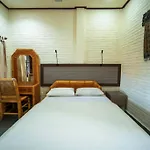 Nuriani Guest House